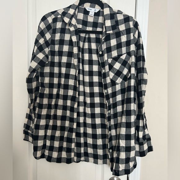 Old Navy Tops - Old Navy Black and White Plaid Shirt Medium Flannel